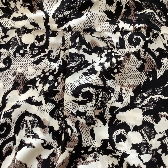 NWOT Mixed Print Blouse - Picture 7 of 10